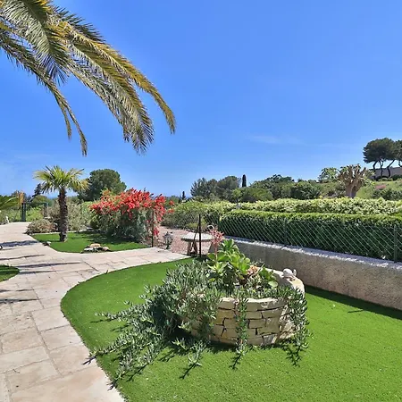 Дом отдыха Provenzalisches Haus Hannah - Garten Mit Meerblick Und Pool By Riviera Homelife Сен-Рафаэль